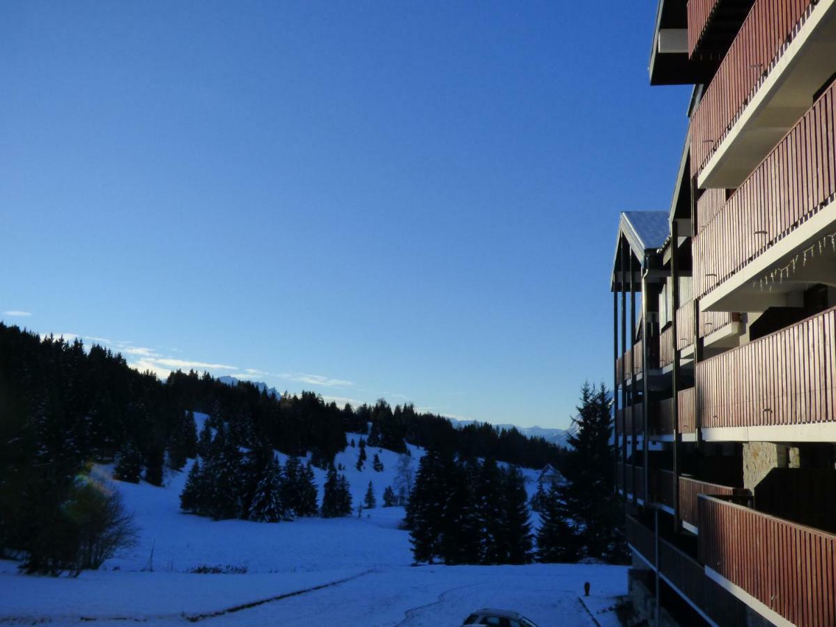 Le Genepi Taninges Exterior foto